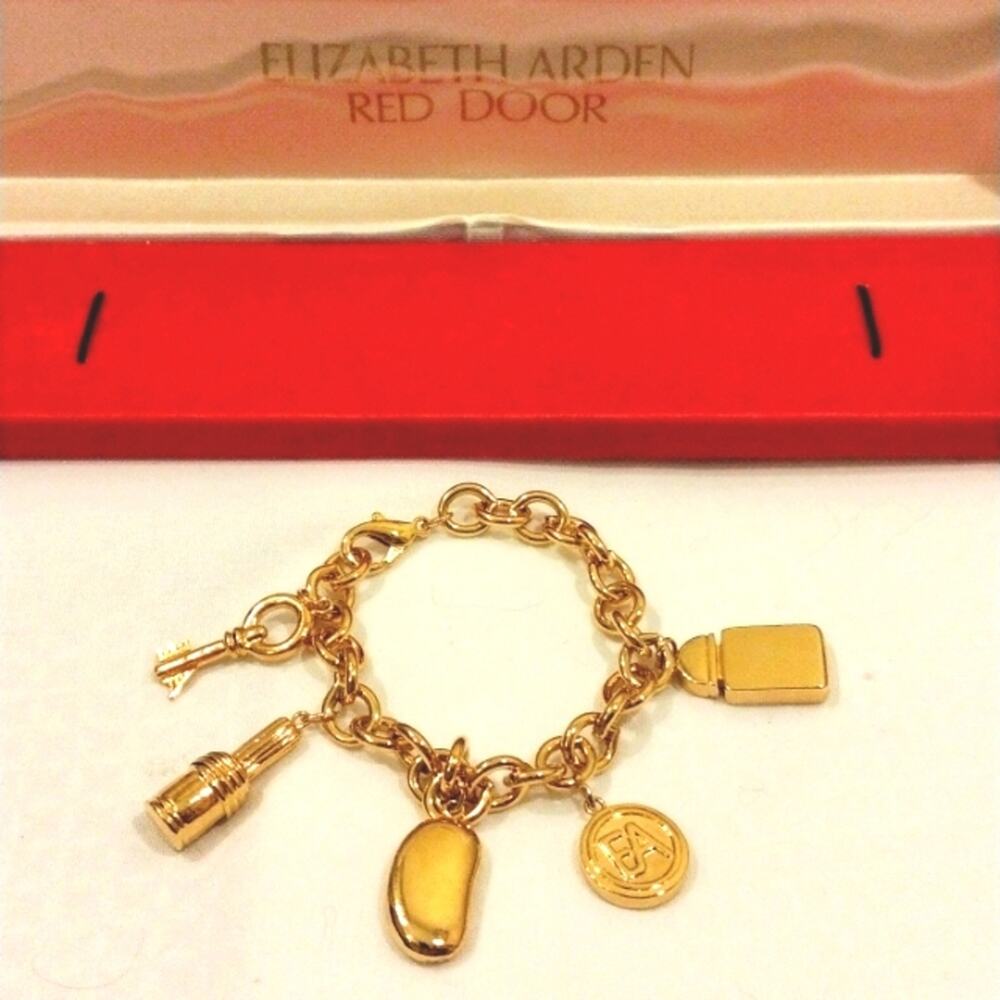 Elizabeth Arden Gold Charm‎ Bracelet Thick Chain 5 Charms Red Velvet Box Vintage